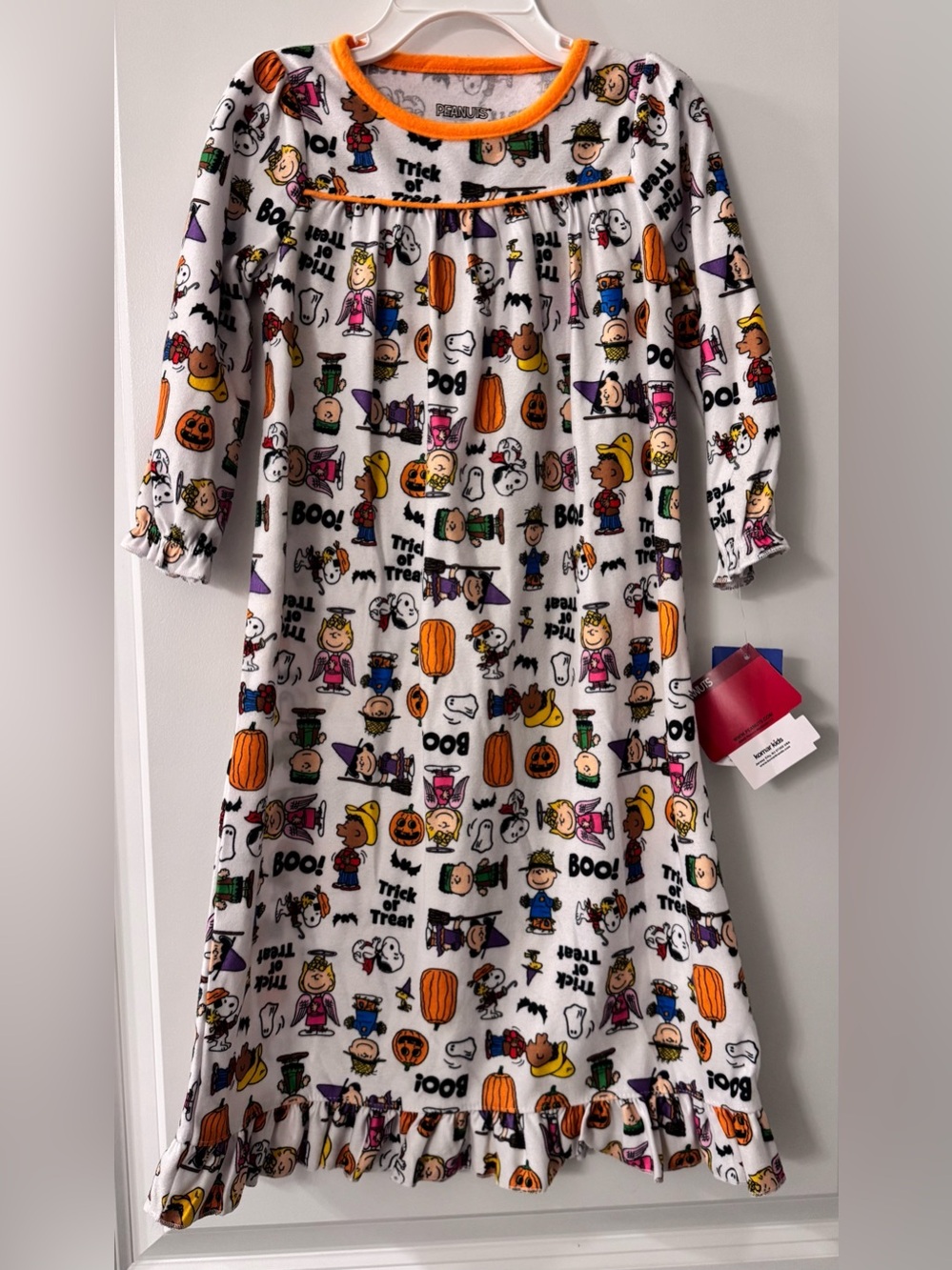 #z1008 Peanuts Great Pumpkin Snoopy Halloween Print Long Sleeve Long Nightgown